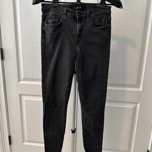 Joe's W's 28 skinny ankle jeans in good condition